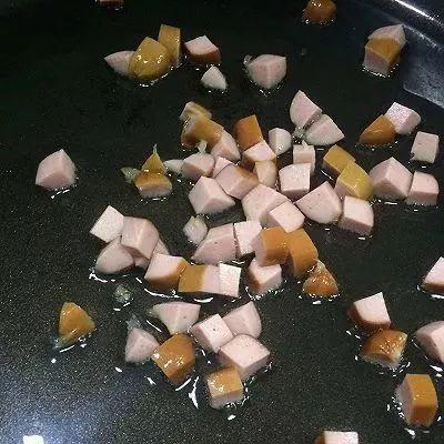 网红千万粉丝吃瓜