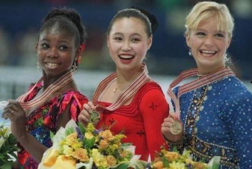 法国姐妹聊天吃瓜网