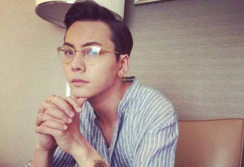 吃瓜网红男博主戴眼镜的是谁