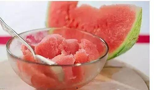 网红吃瓜大勺子是什么,揭秘网络红人的幕后故事