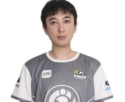 吃瓜网红男生,揭秘吃瓜网红男生的爆笑日常