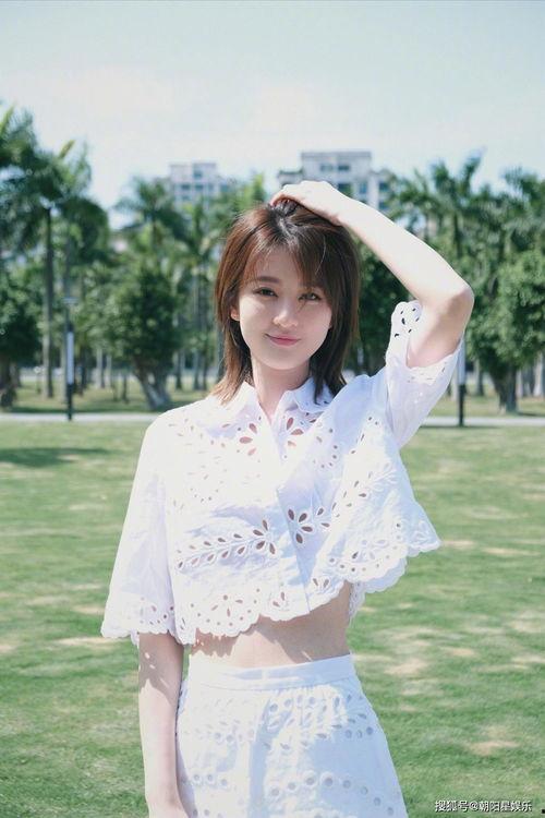 吃瓜网红阿朱微博号是多少,吃瓜达人微博号大公开！”